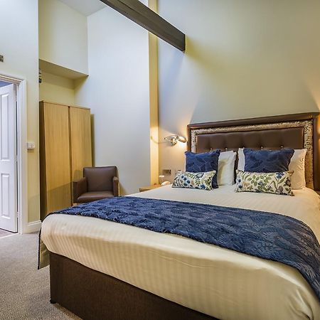The Golden Lion Hotel, St Ives, Cambridgeshire Ngoại thất bức ảnh