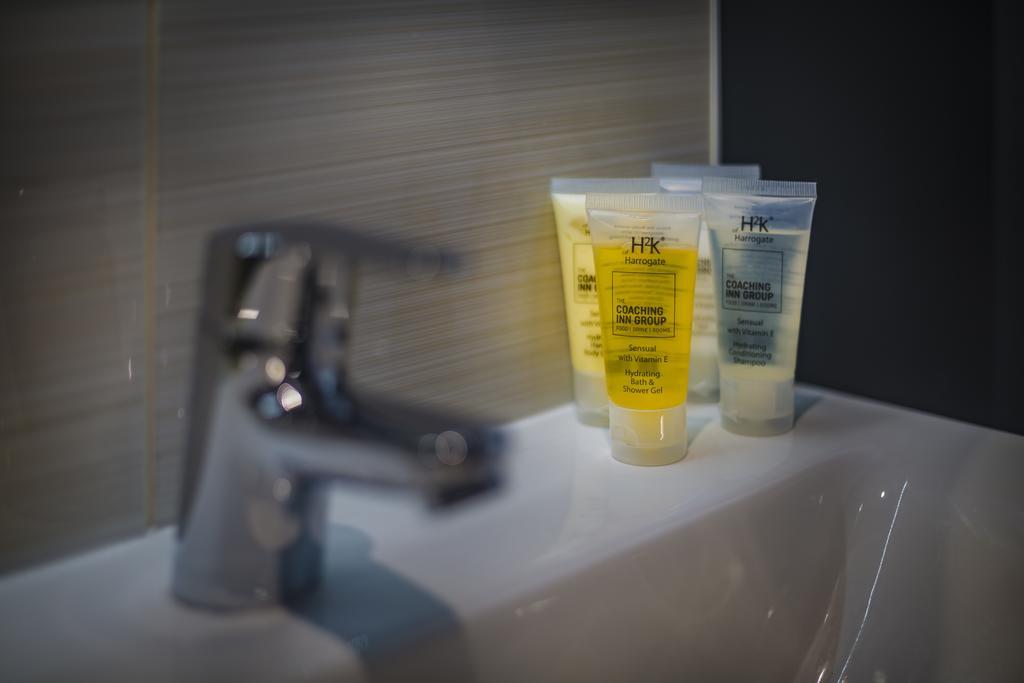 The Golden Lion Hotel, St Ives, Cambridgeshire Ngoại thất bức ảnh