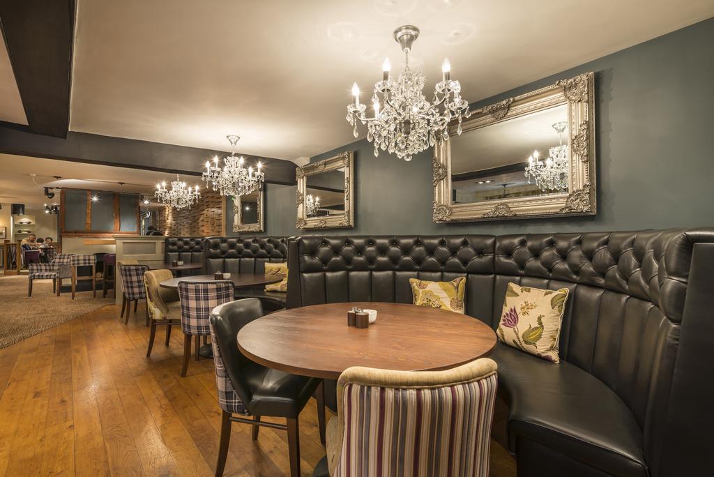 The Golden Lion Hotel, St Ives, Cambridgeshire Ngoại thất bức ảnh