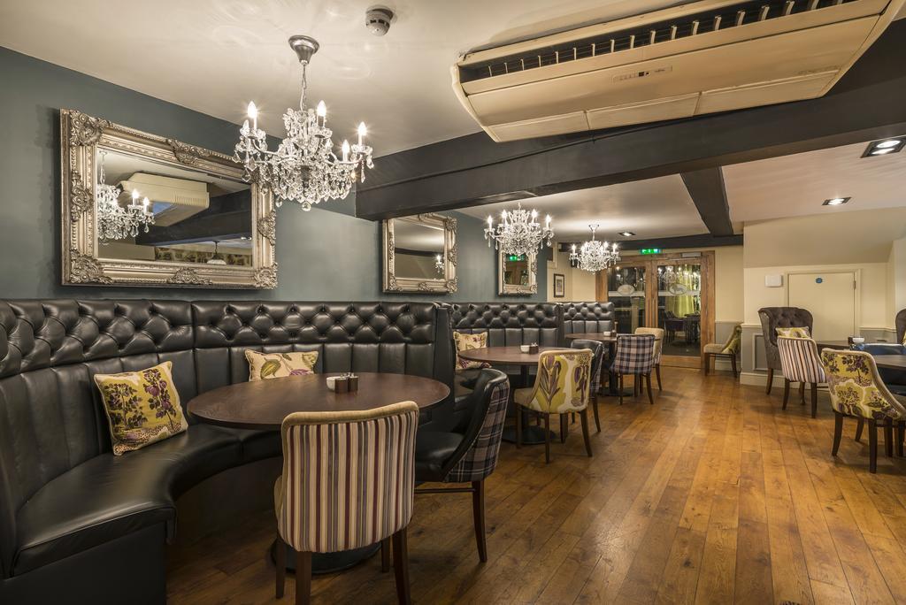 The Golden Lion Hotel, St Ives, Cambridgeshire Ngoại thất bức ảnh