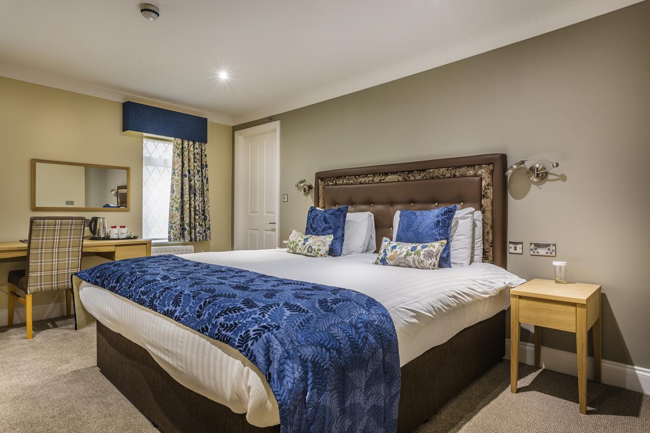 The Golden Lion Hotel, St Ives, Cambridgeshire Ngoại thất bức ảnh