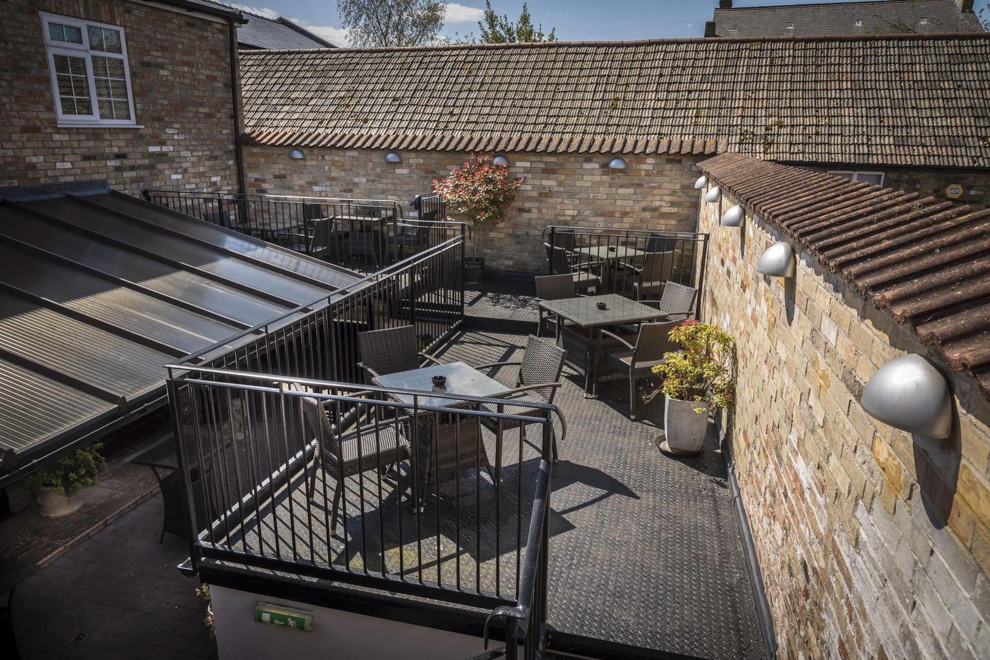 The Golden Lion Hotel, St Ives, Cambridgeshire Ngoại thất bức ảnh